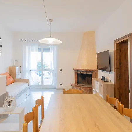 Apartman Casa Teo, Vista Mozzafiato A Lacona!